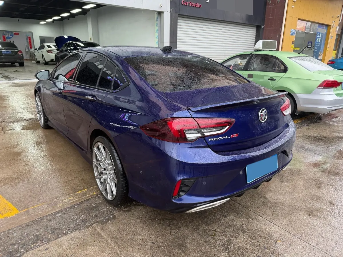 2022 Buick Regal 2.0T 237HP L4 9AT,autocango,china used car exporter,china ev exporter,chinese used car exporter,chinese used ev exporter