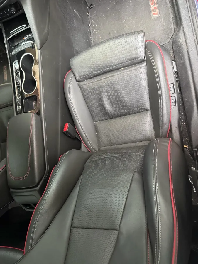 2022 Buick Regal 2.0T 237HP L4 9AT,autocango,china used car exporter,china ev exporter,chinese used car exporter,chinese used ev exporter