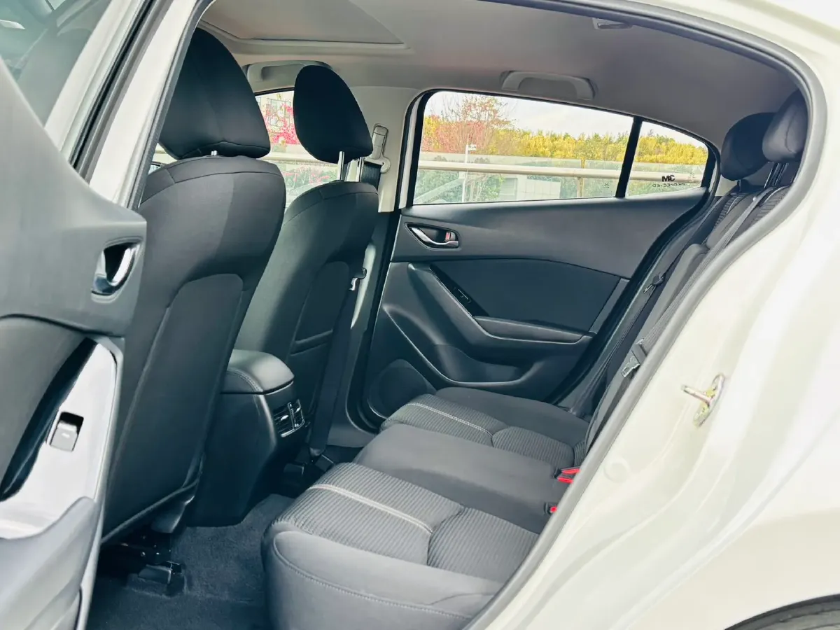 2019 Mazda 3 Axela 2.0L 158HP L4 6AT,autocango,china used car exporter,china ev exporter,chinese used car exporter,chinese used ev exporter