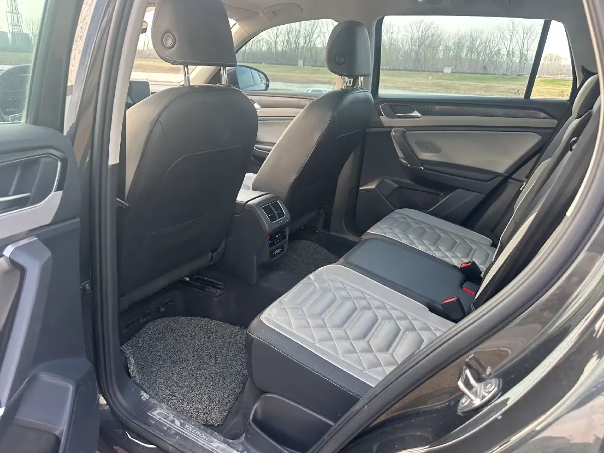 2023 Volkswagen Tayron 2.0T 186HP L4 7DCT,autocango,china used car exporter,china ev exporter,chinese used car exporter,chinese used ev exporter