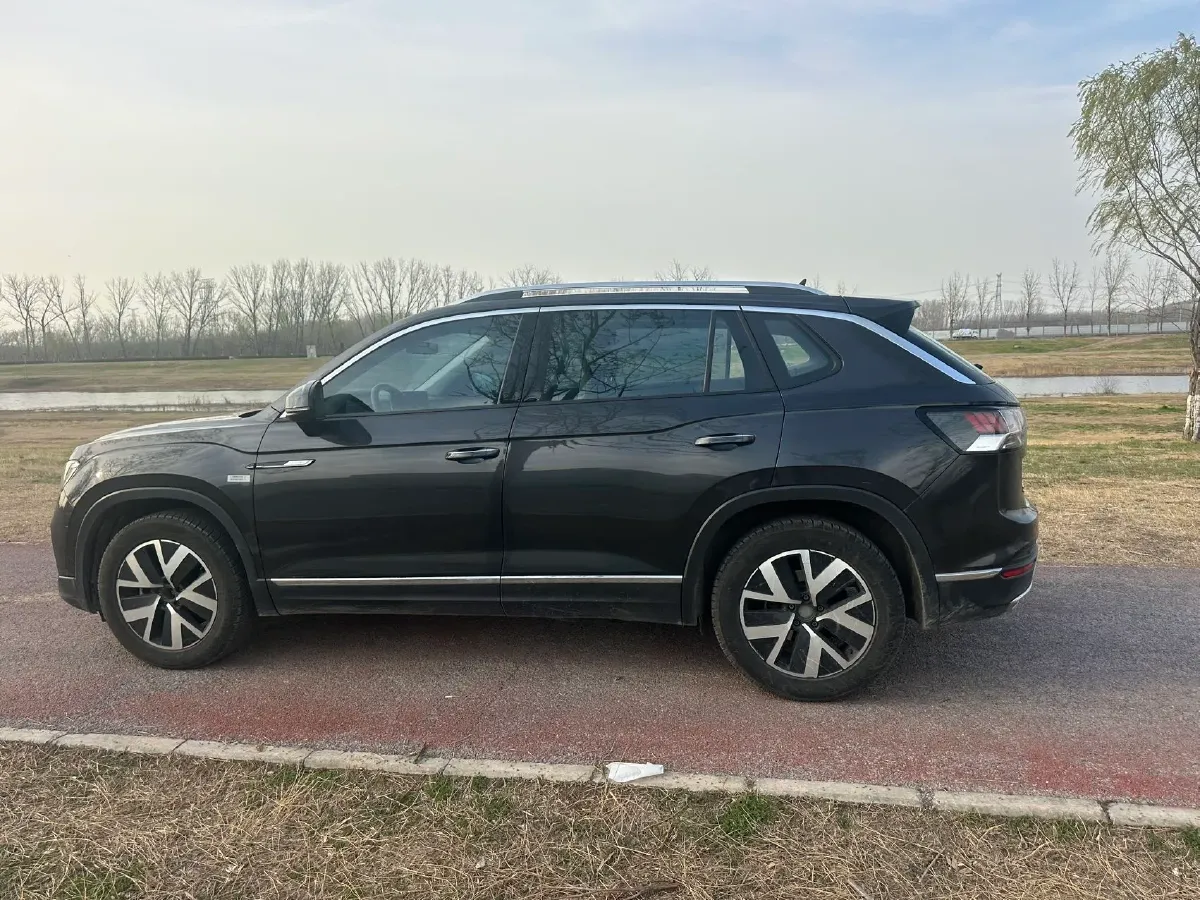 2023 Volkswagen Tayron 2.0T 186HP L4 7DCT,autocango,china used car exporter,china ev exporter,chinese used car exporter,chinese used ev exporter