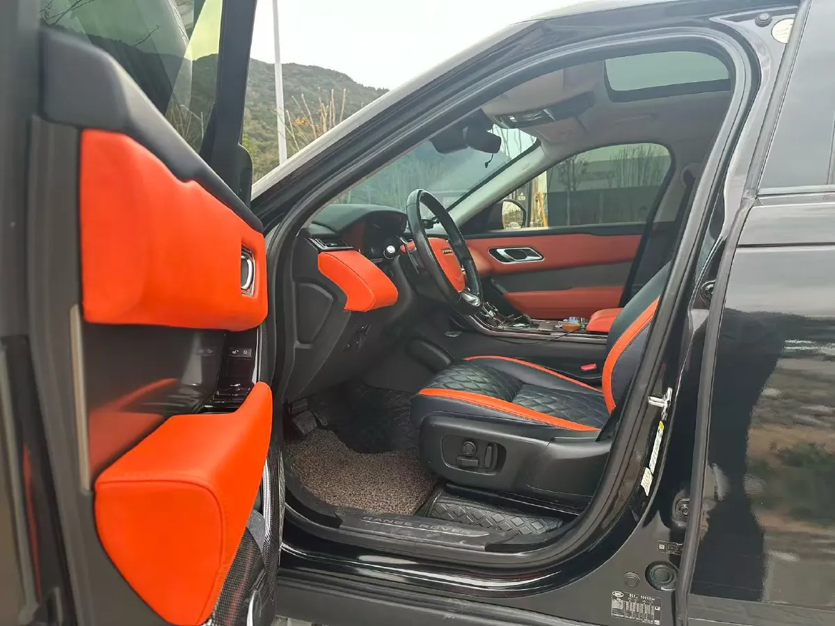 2020 Land Rover Range Rover Velar 2.0T 250HP L4 8AT,autocango,china used car exporter,china ev exporter,chinese used car exporter,chinese used ev exporter