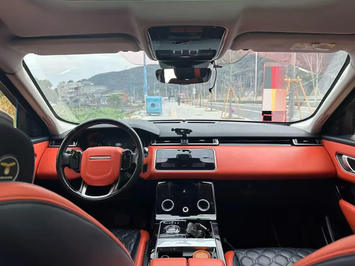 2020 Land Rover Range Rover Velar 2.0T 250HP L4 8AT,autocango,china used car exporter,china ev exporter,chinese used car exporter,chinese used ev exporter