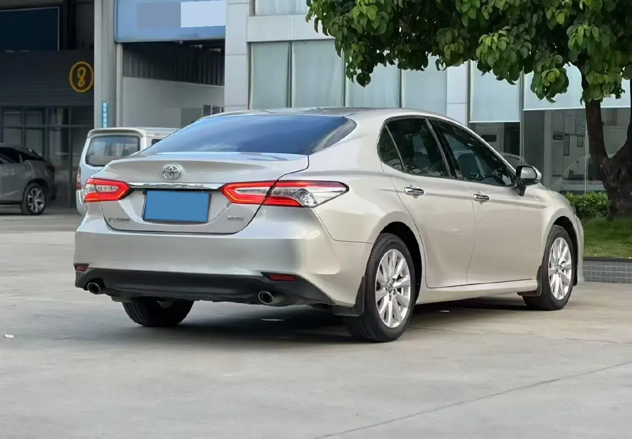 2019 Toyota Camry 2.0L 178HP L4 CVT,autocango,china used car exporter,china ev exporter,chinese used car exporter,chinese used ev exporter