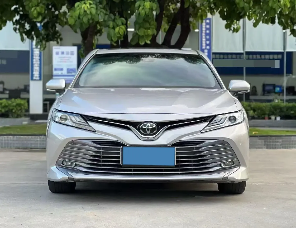 2019 Toyota Camry 2.0L 178HP L4 CVT,autocango,china used car exporter,china ev exporter,chinese used car exporter,chinese used ev exporter