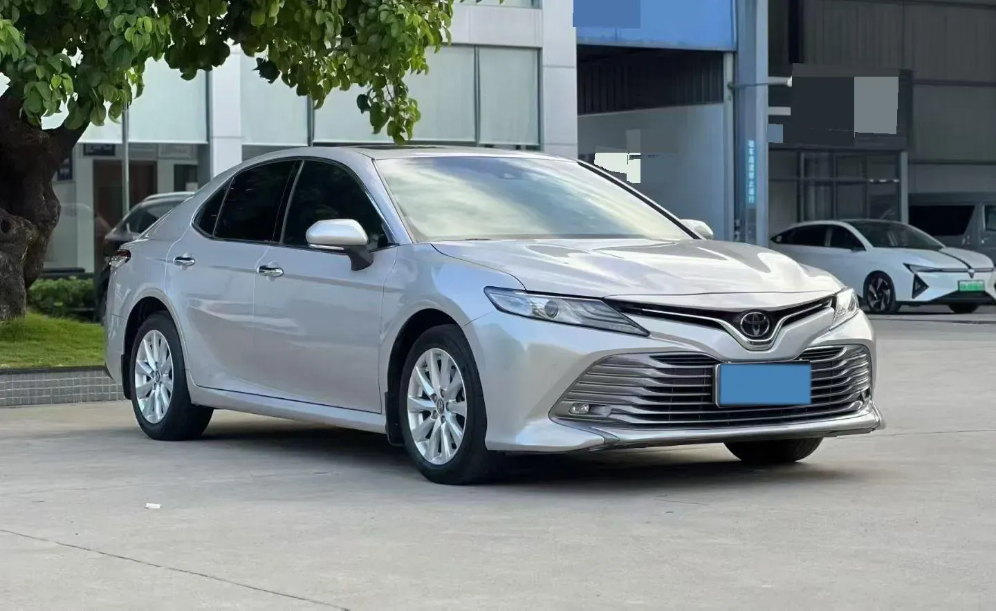 2019 Toyota Camry 2.0L 178HP L4 CVT,autocango,china used car exporter,china ev exporter,chinese used car exporter,chinese used ev exporter