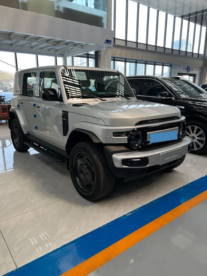 2025 Yufeng Auto Golden Warehouse BEV,autocango,china used car exporter,china ev exporter,chinese used car exporter,chinese used ev exporter