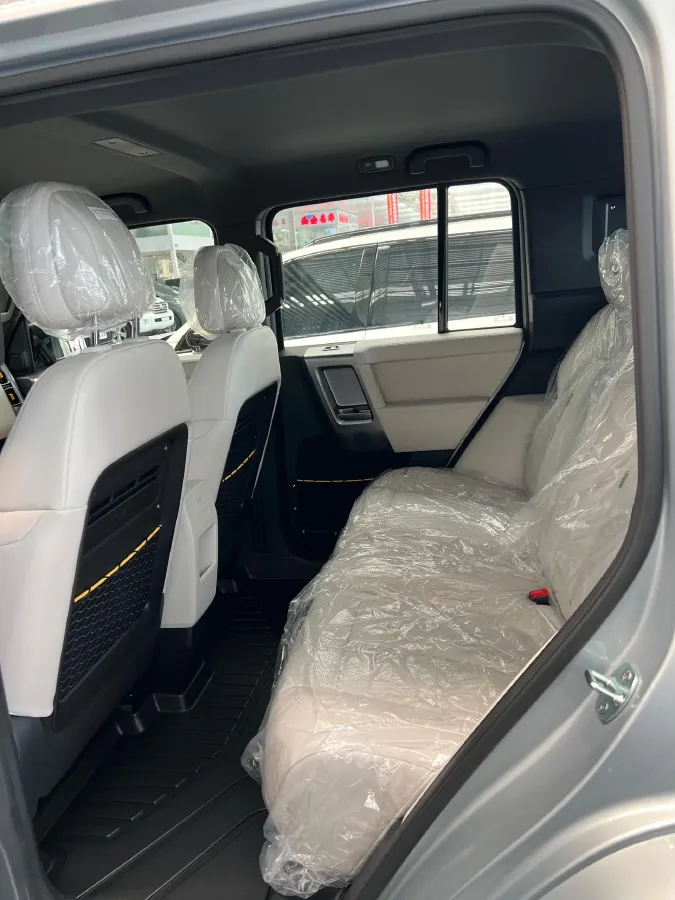 2025 Yufeng Auto Golden Warehouse BEV,autocango,china used car exporter,china ev exporter,chinese used car exporter,chinese used ev exporter