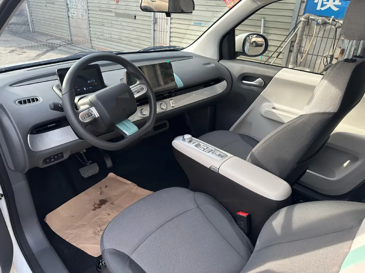 2025 LingBox BOX BEV 19.2KWH,autocango,china used car exporter,china ev exporter,chinese used car exporter,chinese used ev exporter