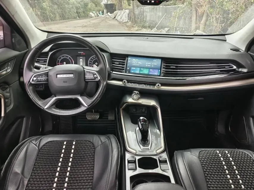 2020 Haval H6 1.5T 169HP L4 7DCT,autocango,china used car exporter,china ev exporter,chinese used car exporter,chinese used ev exporter