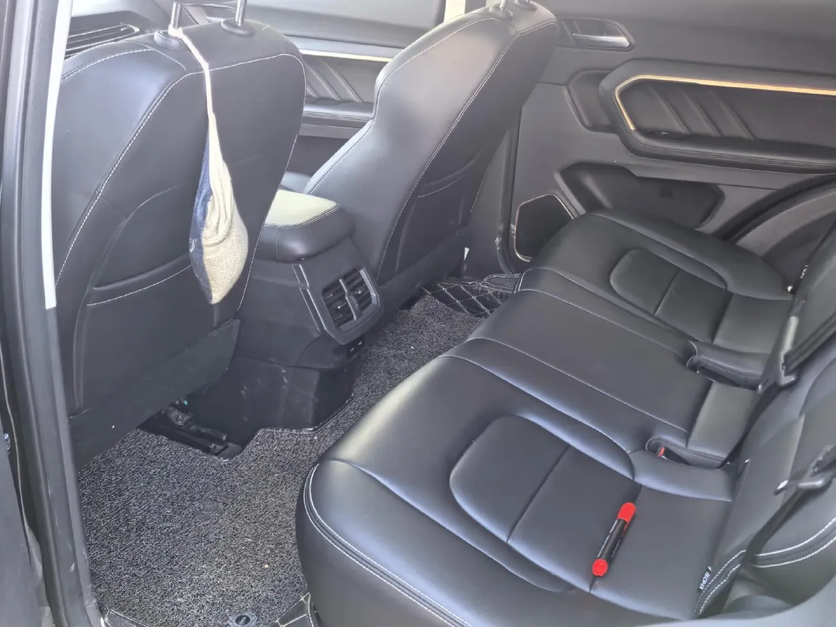 2018 Haval H6 1.5T 169HP L4 7DCT,autocango,china used car exporter,china ev exporter,chinese used car exporter,chinese used ev exporter