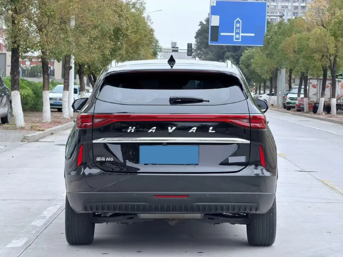 2021 Haval H6 1.5T 169HP L4 7DCT,autocango,china used car exporter,china ev exporter,chinese used car exporter,chinese used ev exporter