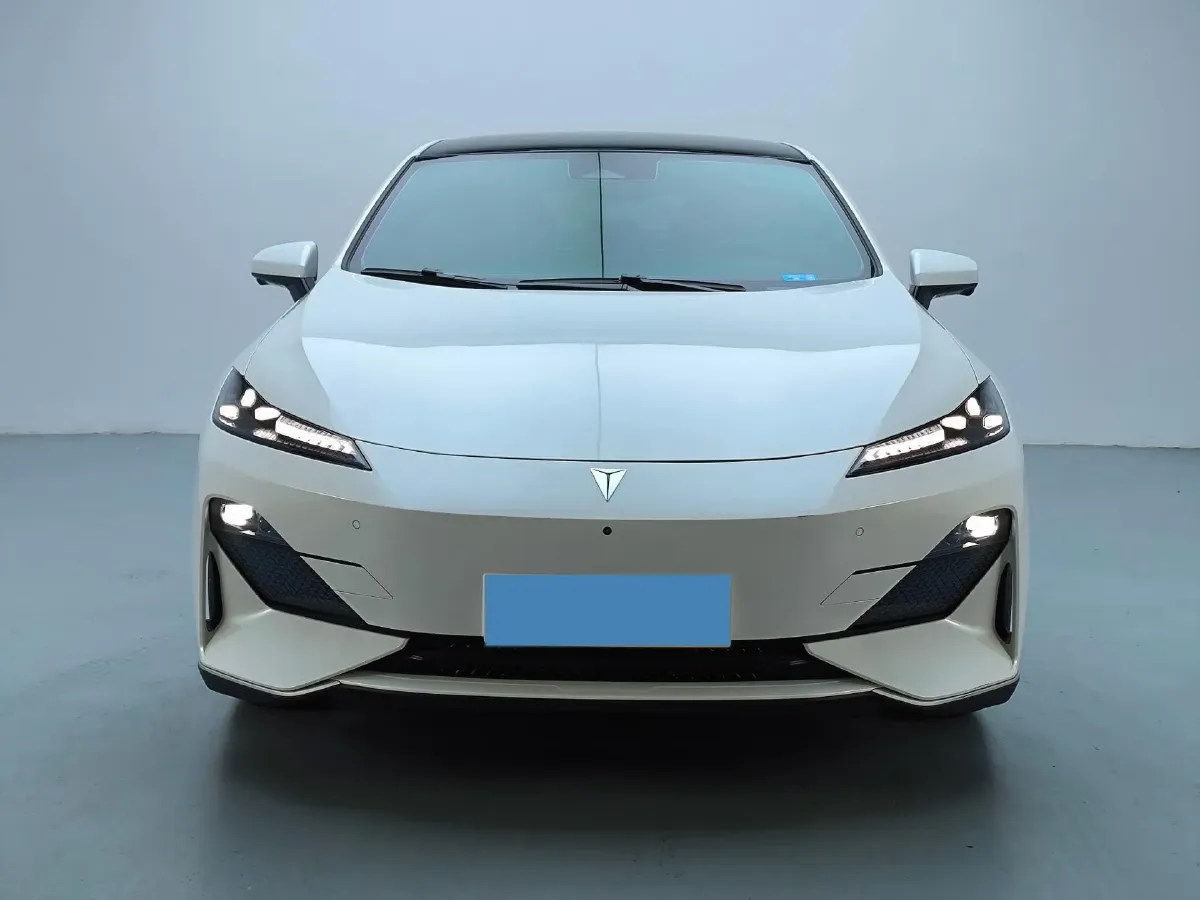 2025 ChangAn CS75 Plus 2.0T 233HP L4 8AT,autocango,china used car exporter,china ev exporter,chinese used car exporter,chinese used ev exporter