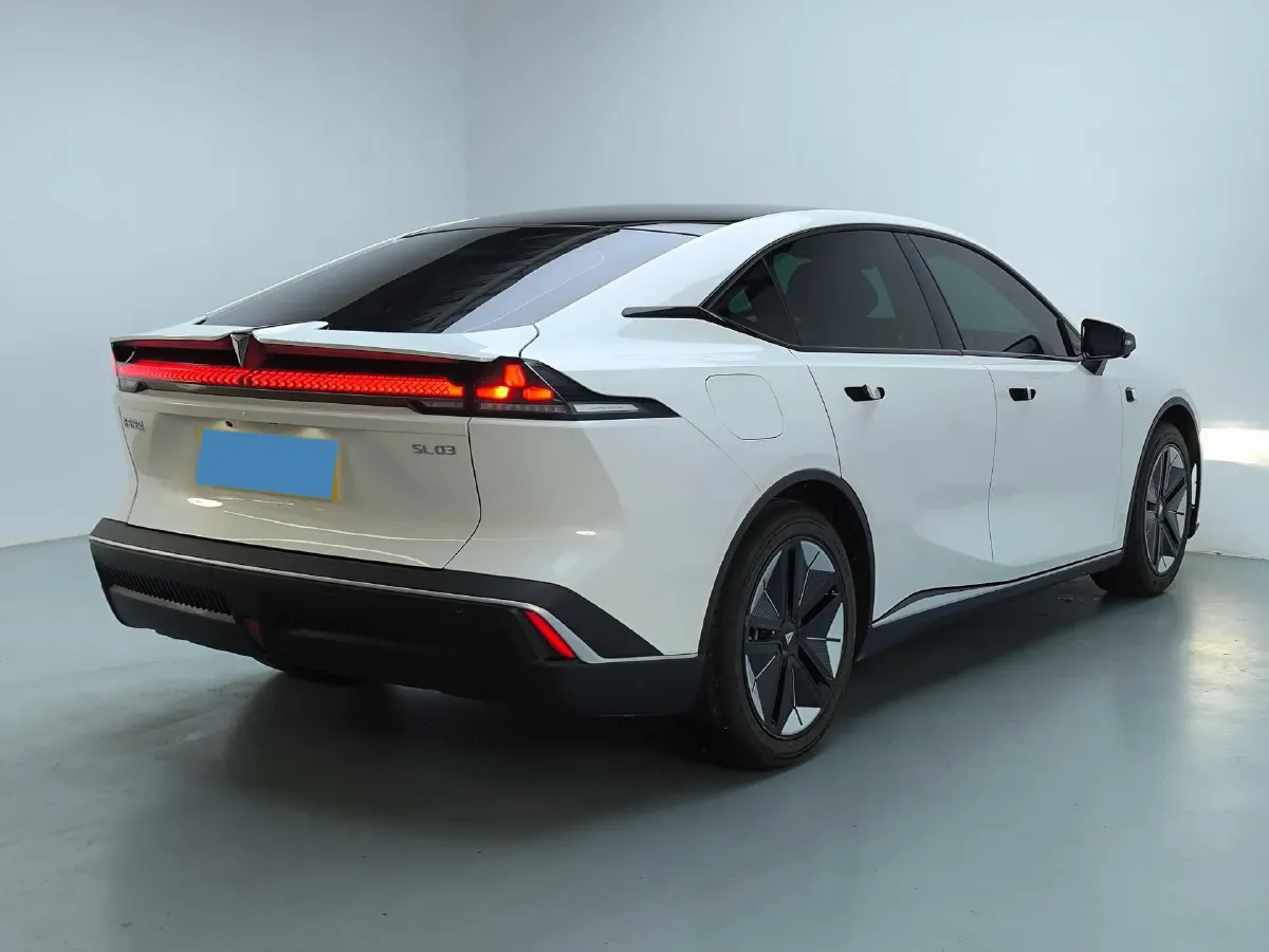 2025 ChangAn CS75 Plus 2.0T 233HP L4 8AT,autocango,china used car exporter,china ev exporter,chinese used car exporter,chinese used ev exporter