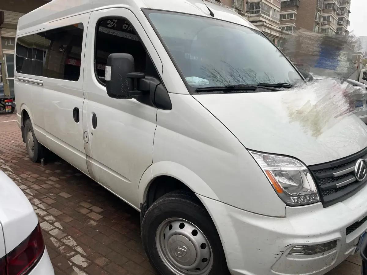2021 MAXUS XinTu V80 2.0T 127HP L4 6MT,autocango,china used car exporter,china ev exporter,chinese used car exporter,chinese used ev exporter