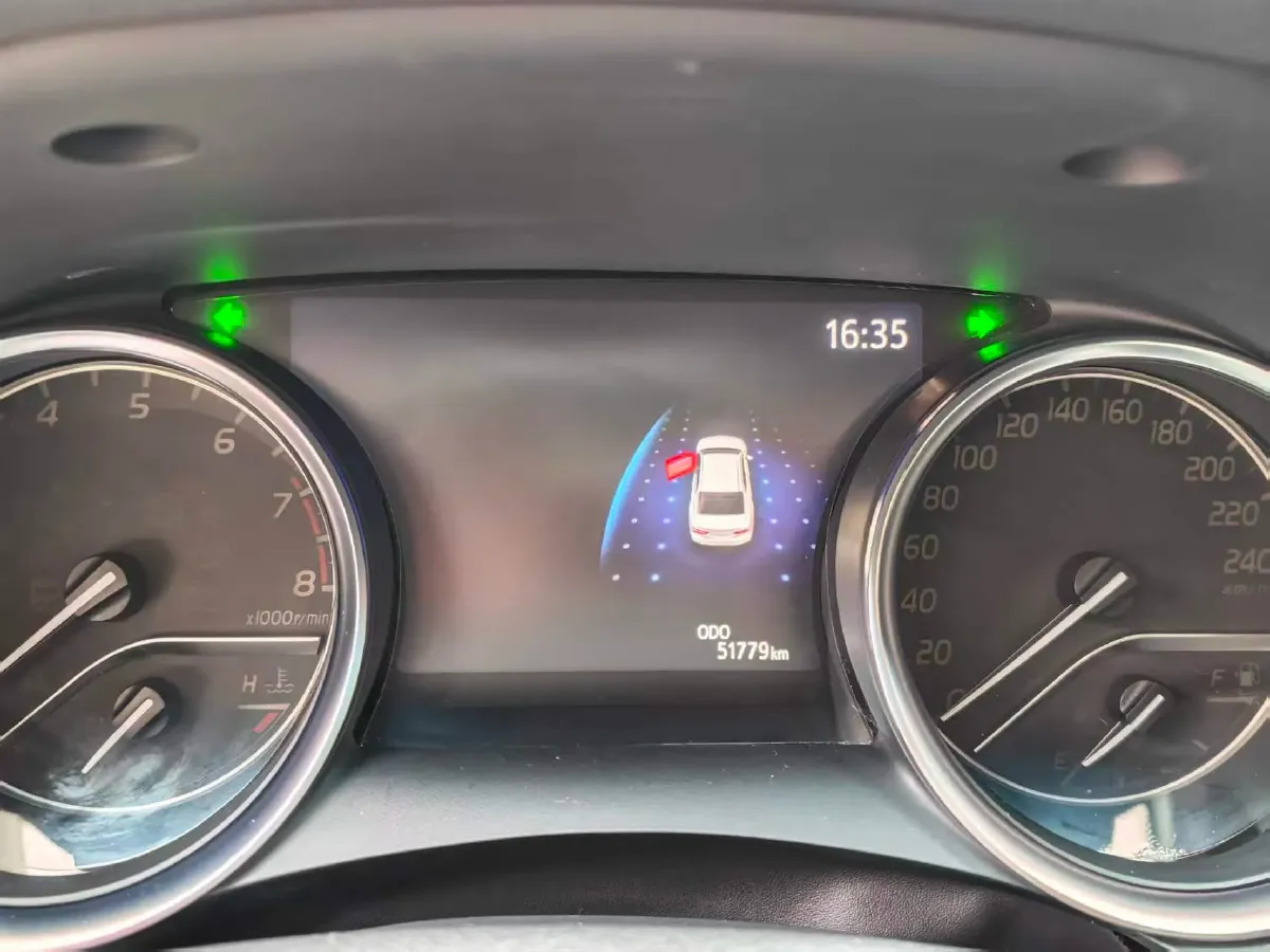 2019 Toyota Camry 2.5L 209HP L4 8AT,autocango,china used car exporter,china ev exporter,chinese used car exporter,chinese used ev exporter