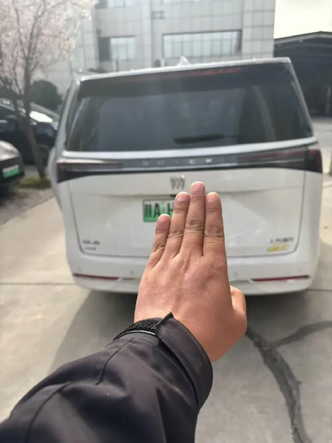 2025 Buick GL8 1.5T 180HP L4 2DHT PHEV,autocango,china used car exporter,china ev exporter,chinese used car exporter,chinese used ev exporter