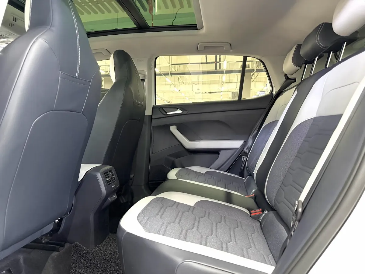 2025 Volkswagen Tharu 1.5L 110HP L4 6AT,autocango,china used car exporter,china ev exporter,chinese used car exporter,chinese used ev exporter