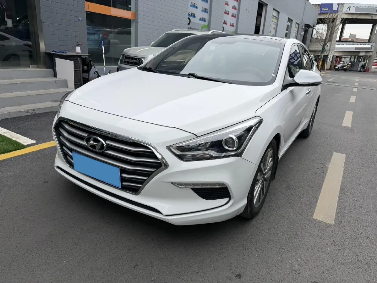 2017 Hyundai Mistra 1.8L 143HP L4 6AT,autocango,china used car exporter,china ev exporter,chinese used car exporter,chinese used ev exporter