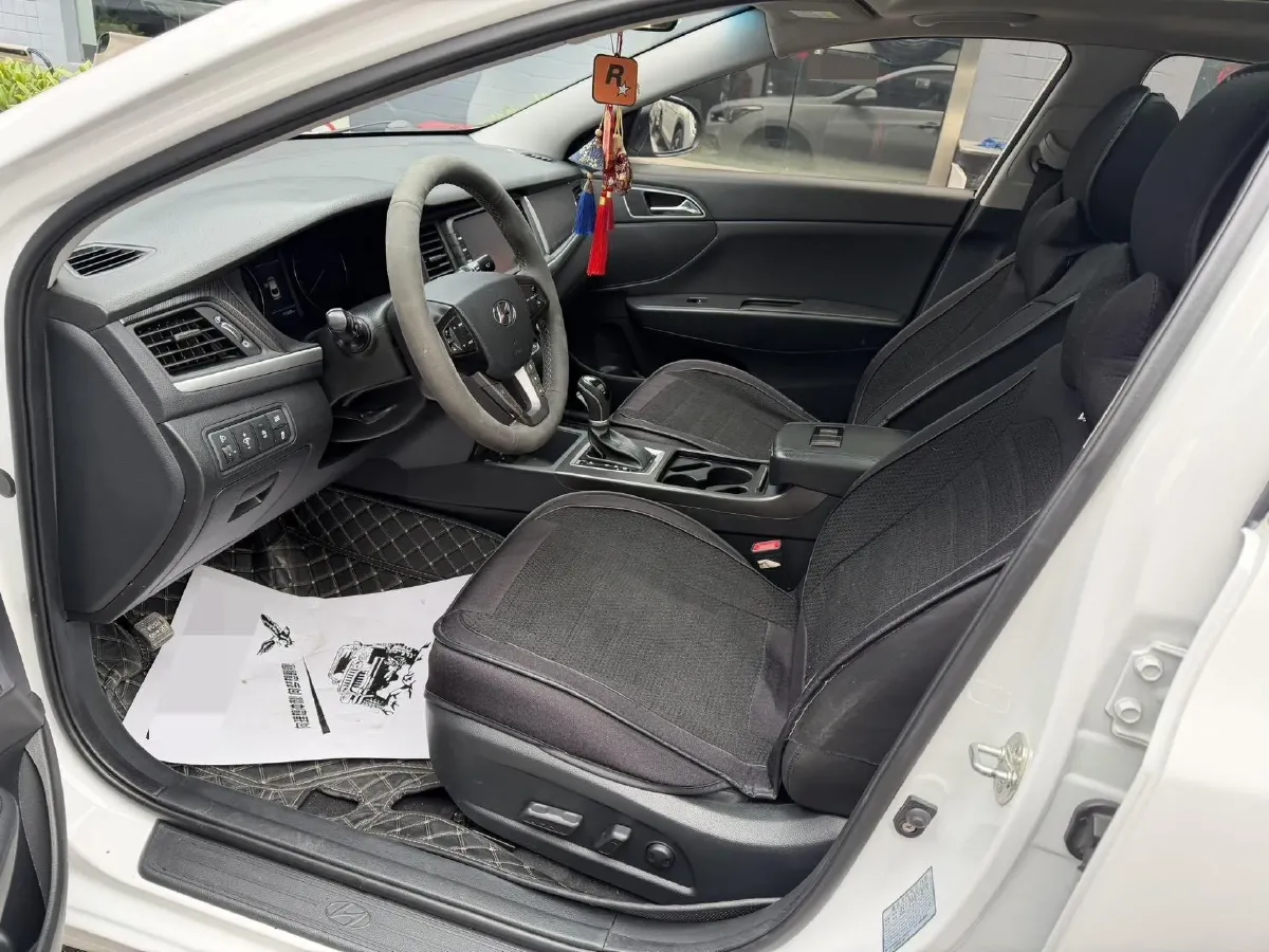 2017 Hyundai Mistra 1.8L 143HP L4 6AT,autocango,china used car exporter,china ev exporter,chinese used car exporter,chinese used ev exporter