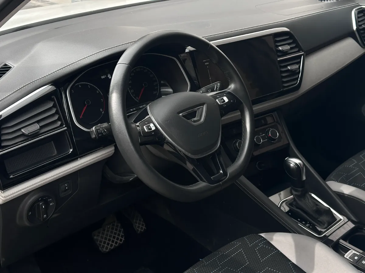 2023 Jetta VS5 1.4T 150HP L4 6AT,autocango,china used car exporter,china ev exporter,chinese used car exporter,chinese used ev exporter