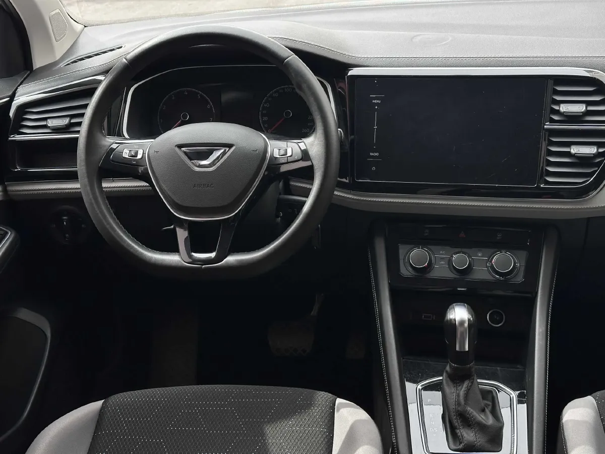 2023 Jetta VS5 1.4T 150HP L4 6AT,autocango,china used car exporter,china ev exporter,chinese used car exporter,chinese used ev exporter