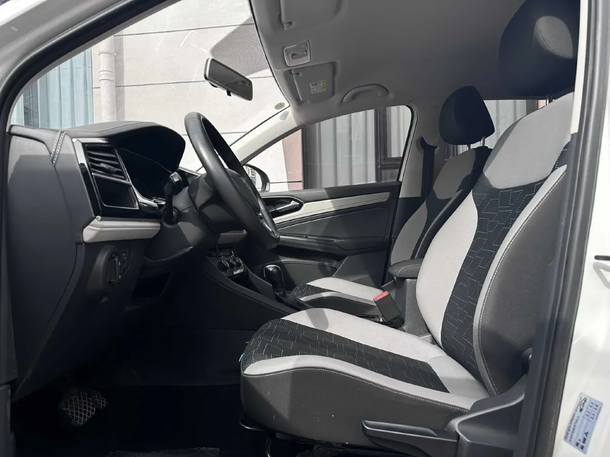 2023 Jetta VS5 1.4T 150HP L4 6AT,autocango,china used car exporter,china ev exporter,chinese used car exporter,chinese used ev exporter