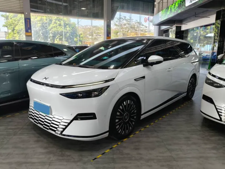 2025 Xpeng X9 BEV,autocango,china used car exporter,china ev exporter,chinese used car exporter,chinese used ev exporter