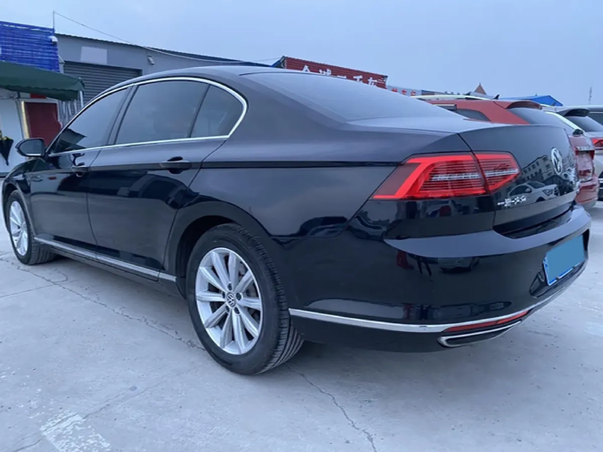 2019 Chevrolet Malibu XL 2.0T 241HP L4 9AT,autocango,china used car exporter,china ev exporter,chinese used car exporter,chinese used ev exporter