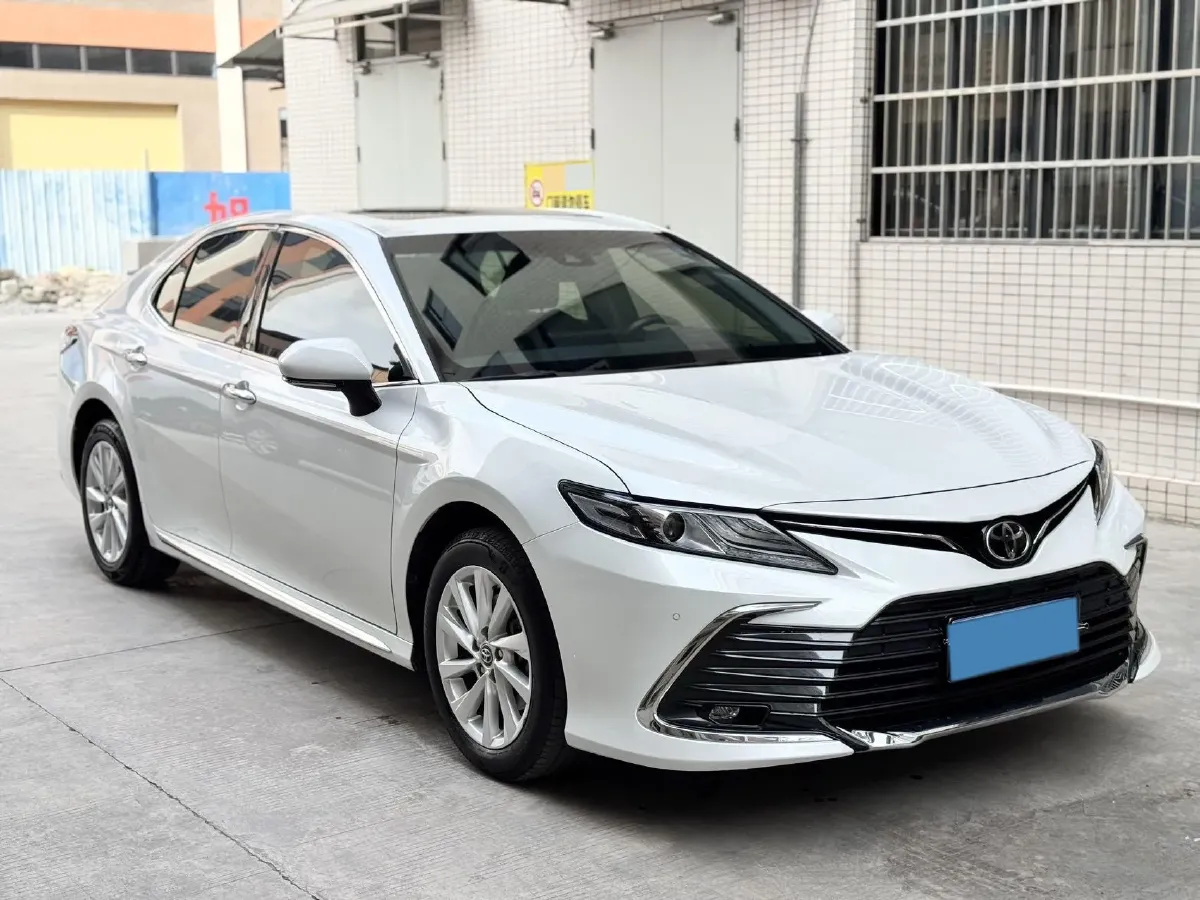 2023 Toyota Camry 2.0L 177HP L4 CVT,autocango,china used car exporter,china ev exporter,chinese used car exporter,chinese used ev exporter