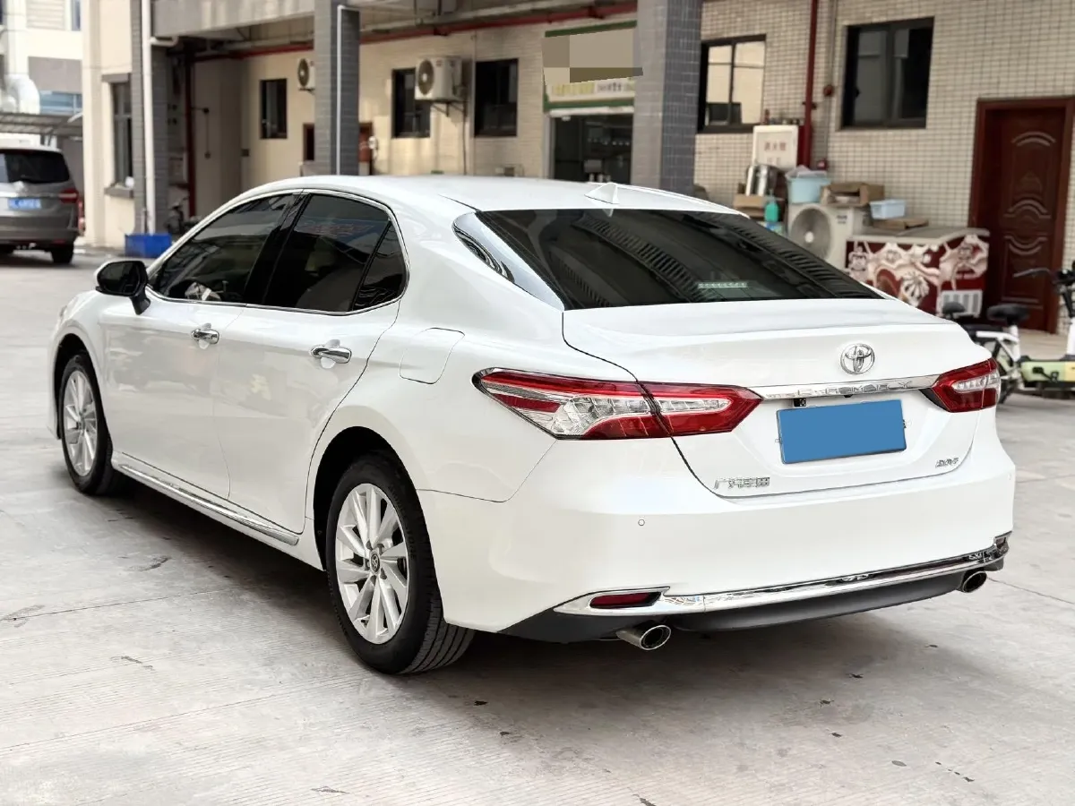 2023 Toyota Camry 2.0L 177HP L4 CVT,autocango,china used car exporter,china ev exporter,chinese used car exporter,chinese used ev exporter