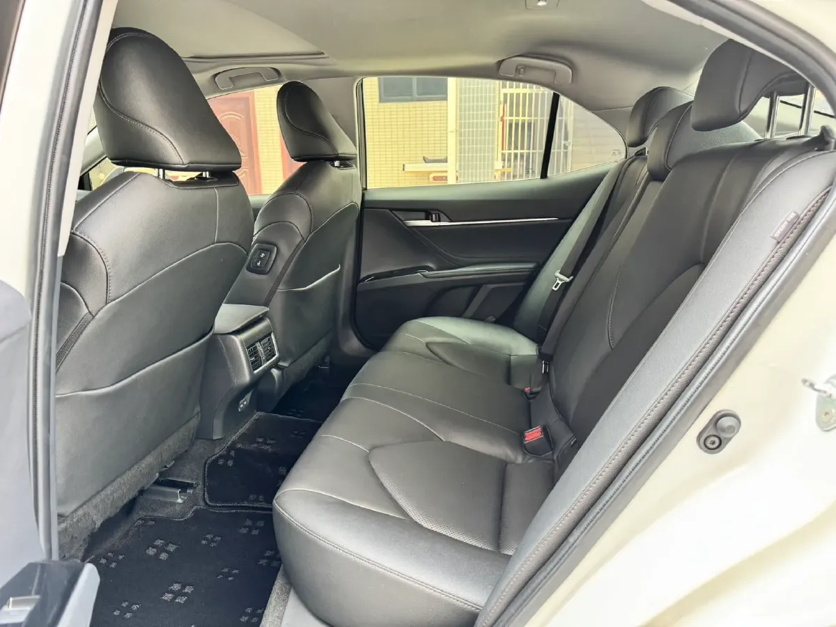 2023 Toyota Camry 2.0L 177HP L4 CVT,autocango,china used car exporter,china ev exporter,chinese used car exporter,chinese used ev exporter