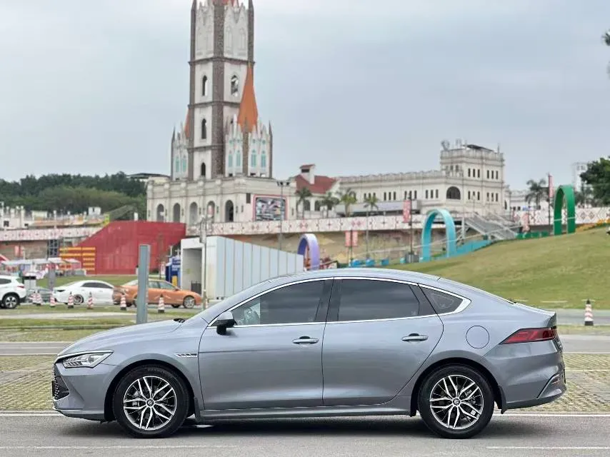 2021 Haval F7 1.5T 169HP L4 7DCT,autocango,china used car exporter,china ev exporter,chinese used car exporter,chinese used ev exporter