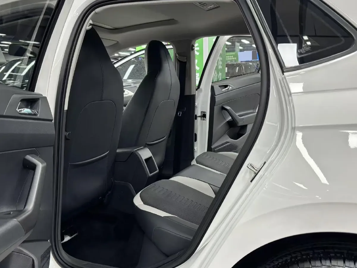 2019 Volkswagen Polo 1.5L 113HP L4 6AT,autocango,china used car exporter,china ev exporter,chinese used car exporter,chinese used ev exporter