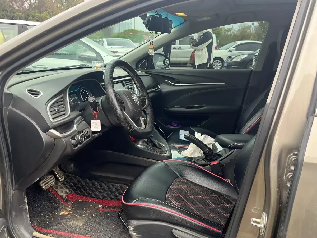 2021 Buick Excelle 1.5L 113HP L4 6AT,autocango,china used car exporter,china ev exporter,chinese used car exporter,chinese used ev exporter