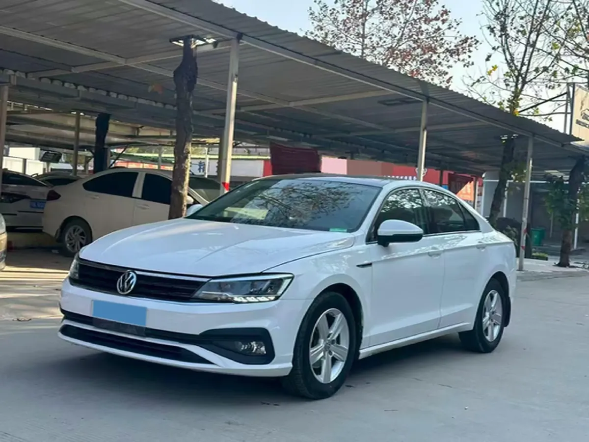 2019 Volkswagen T-Cross 1.4T 150HP L4 7DCT,autocango,china used car exporter,china ev exporter,chinese used car exporter,chinese used ev exporter