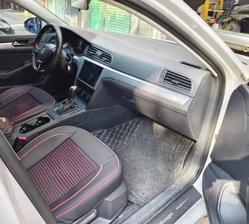 2019 Volkswagen T-Cross 1.4T 150HP L4 7DCT,autocango,china used car exporter,china ev exporter,chinese used car exporter,chinese used ev exporter