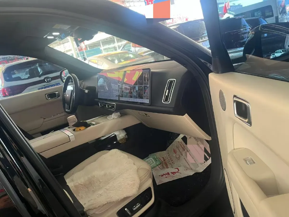 2024 Li L7 Range Extended 154HP REEV 42.8KWH,autocango,china used car exporter,china ev exporter,chinese used car exporter,chinese used ev exporter