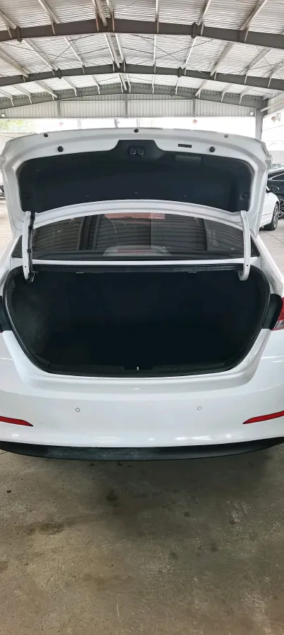 2016 Hyundai Elantra 1.6L 130HP L4 6AT,autocango,china used car exporter,china ev exporter,chinese used car exporter,chinese used ev exporter