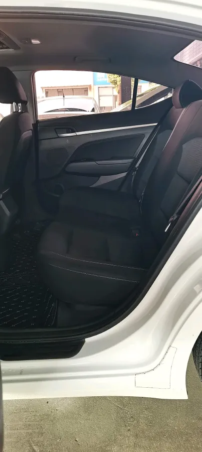 2016 Hyundai Elantra 1.6L 130HP L4 6AT,autocango,china used car exporter,china ev exporter,chinese used car exporter,chinese used ev exporter