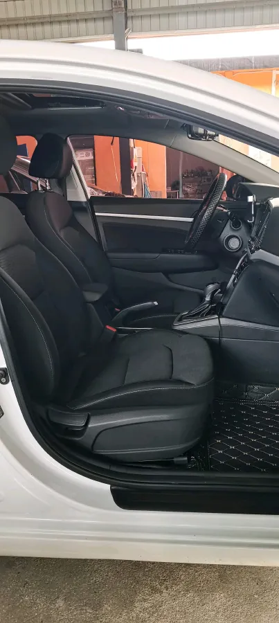 2016 Hyundai Elantra 1.6L 130HP L4 6AT,autocango,china used car exporter,china ev exporter,chinese used car exporter,chinese used ev exporter