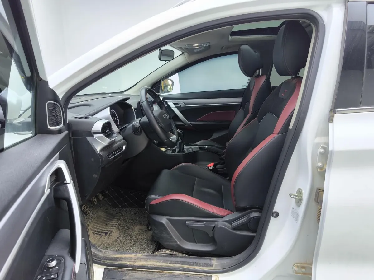 2021 Geely Coolray 1.4T 141HP L4 6MT,autocango,china used car exporter,china ev exporter,chinese used car exporter,chinese used ev exporter