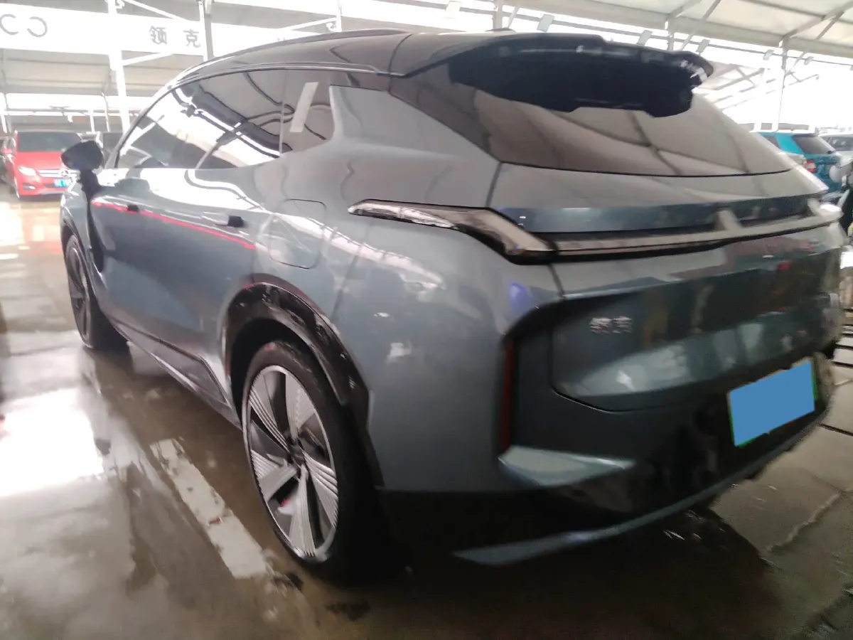 2025 LYNK&CO 08 EM-P 1.5T 163HP L4 3DHT PHEV 39.6KWH,autocango,china used car exporter,china ev exporter,chinese used car exporter,chinese used ev exporter