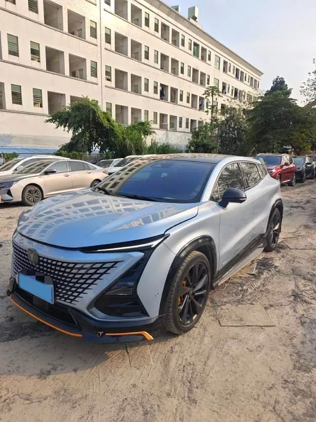 2022 ChangAn UNI-T 1.5T 188HP L4 7DCT,autocango,china used car exporter,china ev exporter,chinese used car exporter,chinese used ev exporter