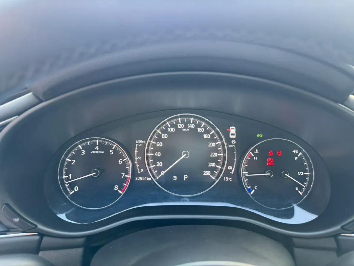 2022 Mazda 3 Axela 2.0L 158HP L4 6AT,autocango,china used car exporter,china ev exporter,chinese used car exporter,chinese used ev exporter