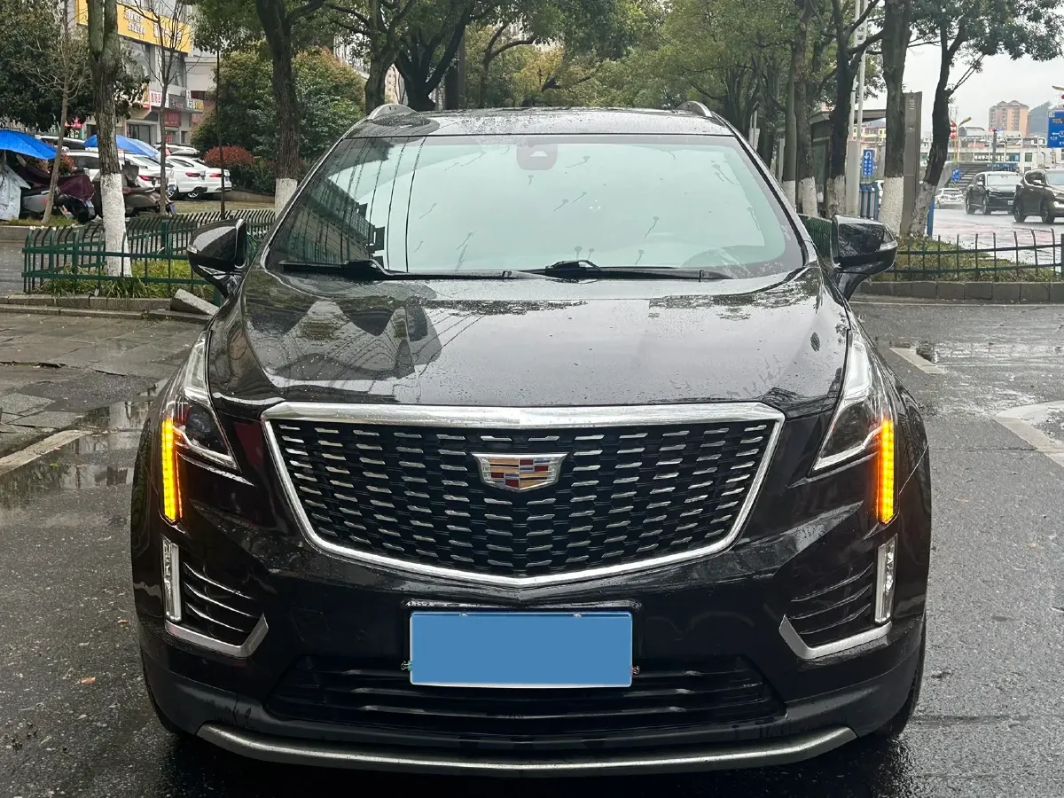 2021 Cadillac XT5 2.0T 237HP L4 9AT,autocango,china used car exporter,china ev exporter,chinese used car exporter,chinese used ev exporter