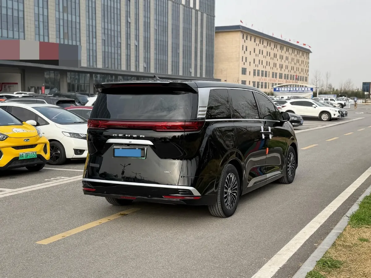 2024 Denza D9 1.5T 139HP L4 E-CVT PHEV 40KWH,autocango,china used car exporter,china ev exporter,chinese used car exporter,chinese used ev exporter