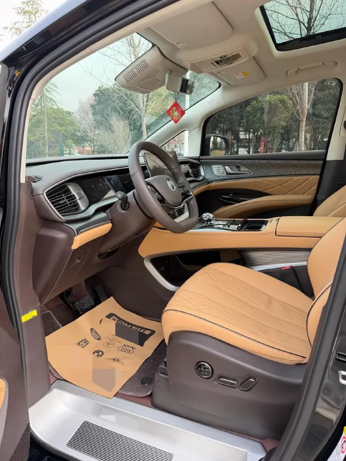 2024 Denza D9 1.5T 139HP L4 E-CVT PHEV 40KWH,autocango,china used car exporter,china ev exporter,chinese used car exporter,chinese used ev exporter