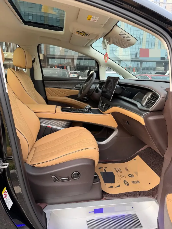 2024 Denza D9 1.5T 139HP L4 E-CVT PHEV 40KWH,autocango,china used car exporter,china ev exporter,chinese used car exporter,chinese used ev exporter