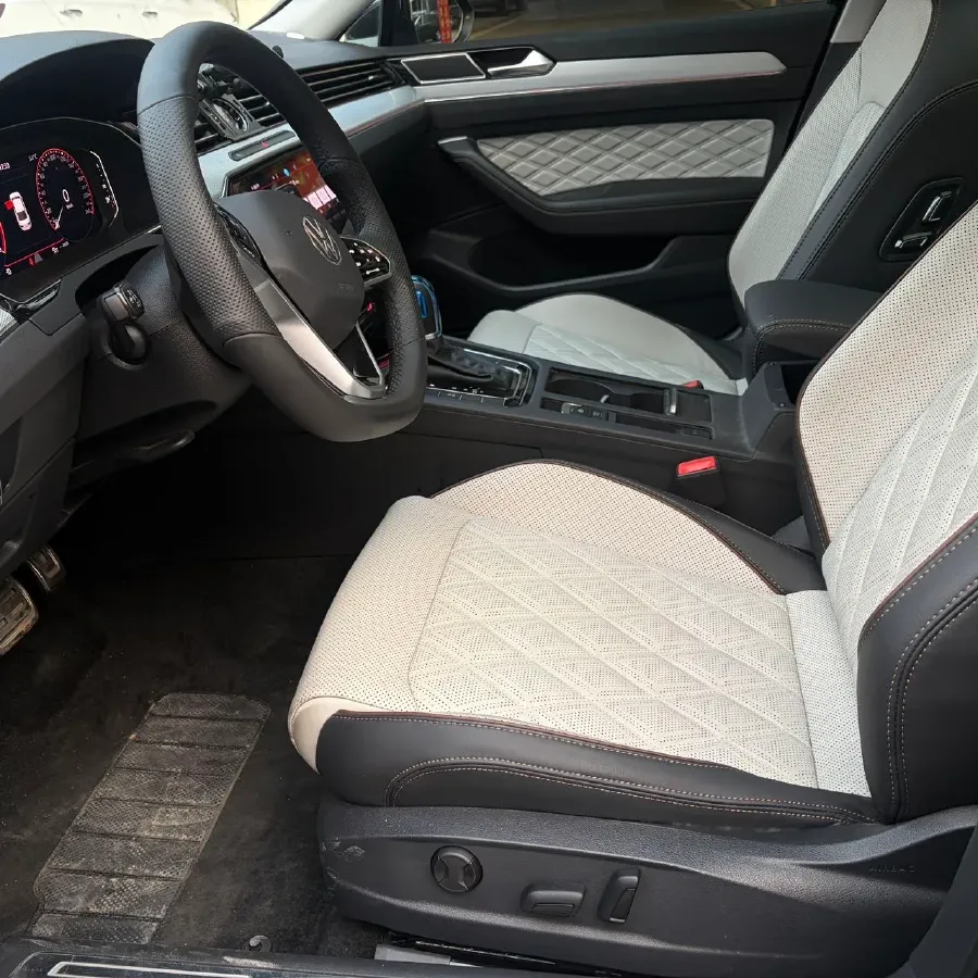 2023 Volkswagen Magotan 2.0T 186HP L4 7DCT,autocango,china used car exporter,china ev exporter,chinese used car exporter,chinese used ev exporter